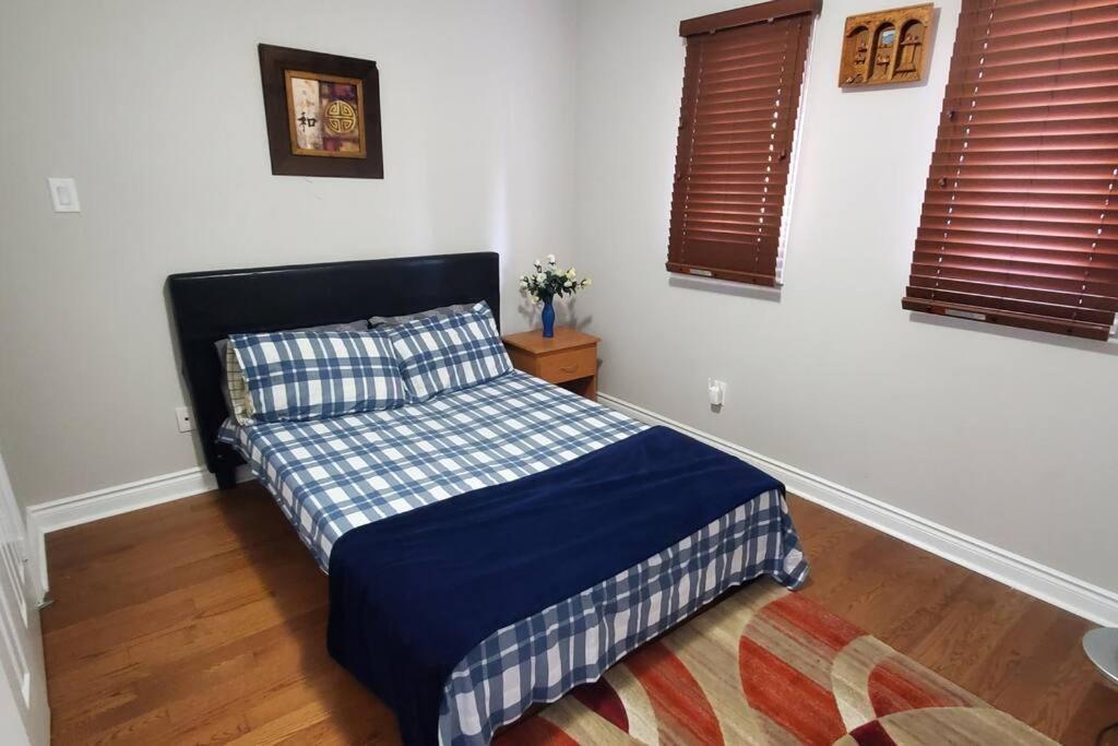 Beautiful House In Mississauga Apartment Luaran gambar